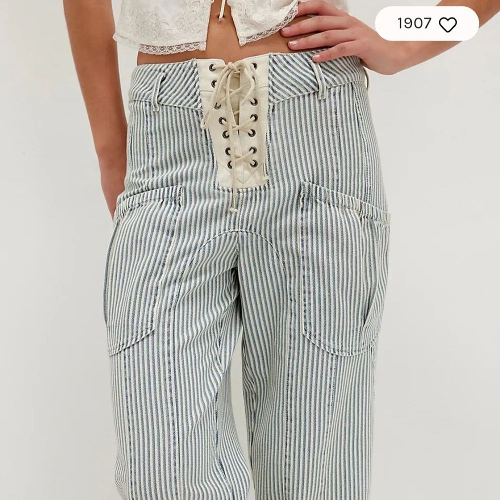 Smooth Sailing Cropped Jeans Striped Lace-Up High-Waisted Pants Size 26